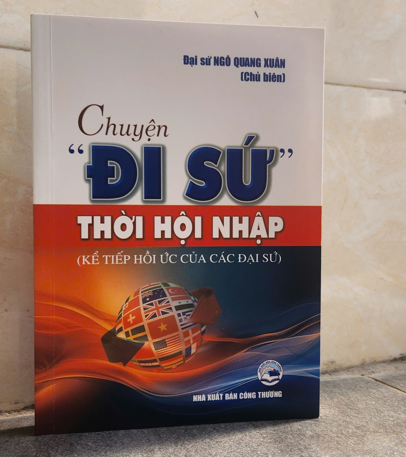 Cuốn sách ra mắt nhân kỷ niệm 80 năm ngành Ngoại giao Việt Nam.