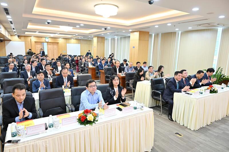 Quang cảnh hội nghị