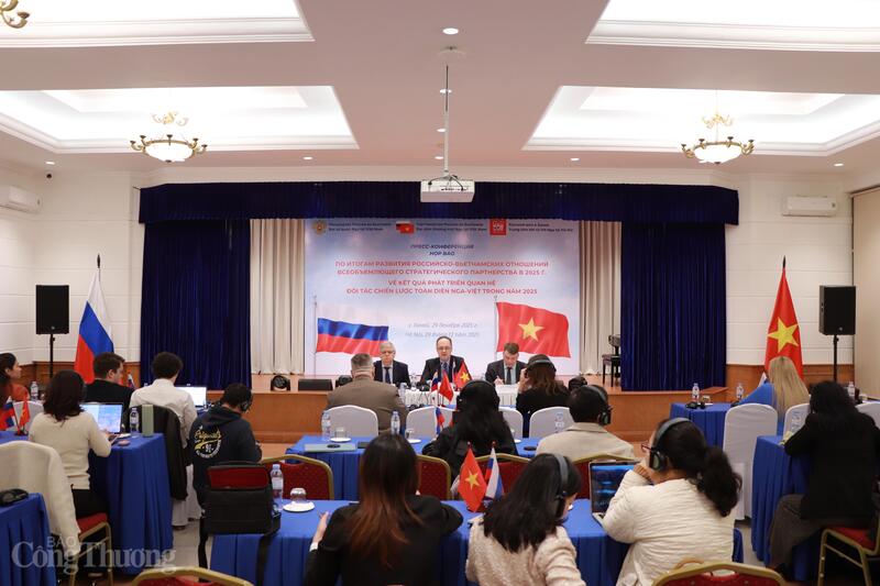 Quang cảnh họp báo. Ảnh: Thanh Tuấn