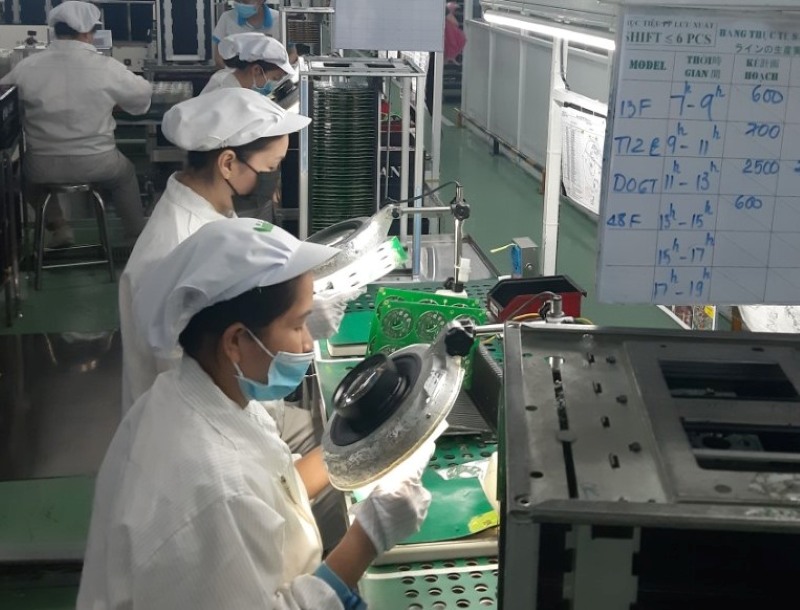 Thưởng Tết Nguyên đán Bính Ngọ năm 2026 tại TPHCM tăng 6,8% so với Tết Nguyên đán Ất Tỵ năm 2025. Ảnh: Nam Dương