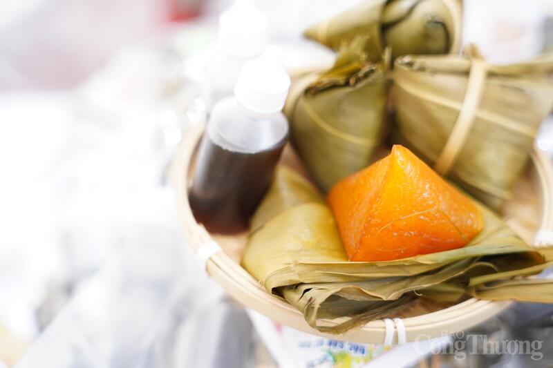 Đặc sản vùng miền ‘hút khách’ tại Hội chợ Mùa Xuân năm 2026 - 16