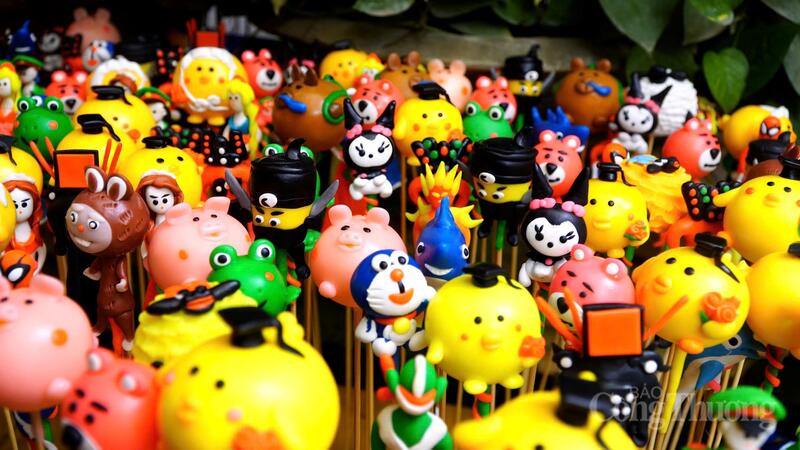 Nghề tò he đang phải thích ứng với những đổi thay rõ rệt của thị hiếu.