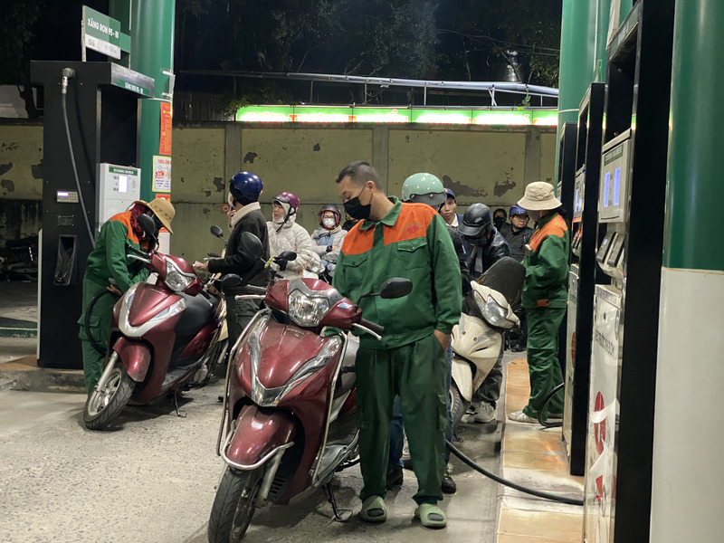 Giá xăng dầu trong nước hôm nay ngày 27/2/2026. Ảnh: Phương Trang