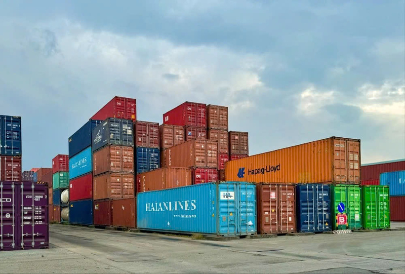 Cục Xuất nhập khẩu (Bộ Công Thương) đề nghị các hiệp hội ngành hàng đánh giá tác động của xung đột Trung Đông tới hoạt động xuất nhập khẩu. Ảnh minh hoạ