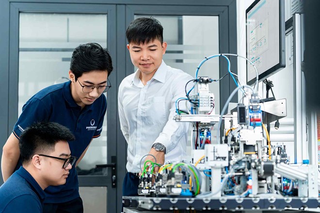 Mở rộng ngành học, tích hợp AI