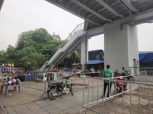 Khu vực bãi xe trước đây trên phố Quang Trung nay đã thoáng đãng. Ảnh: Minh Hạnh