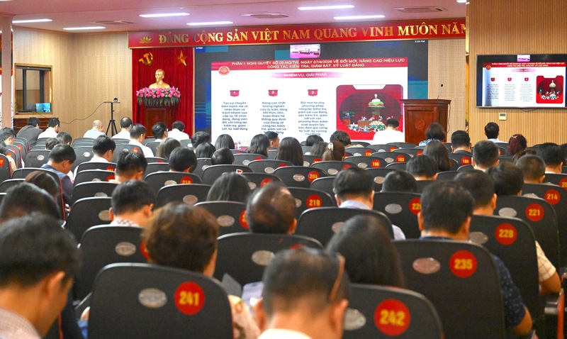 Quang cảnh hội nghị tại điểm cầu Bộ Công Thương. Ảnh: Nguyên Khánh