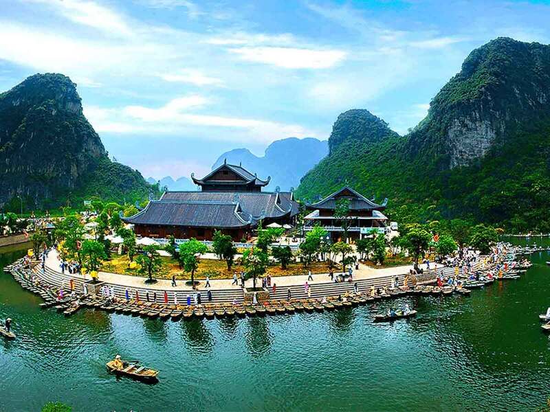 Ninh Bình - một trong những điểm đến được khách du lịch lựa chọn cho kỳ nghỉ lễ 30/4 -1/5. Ảnh minh họa
