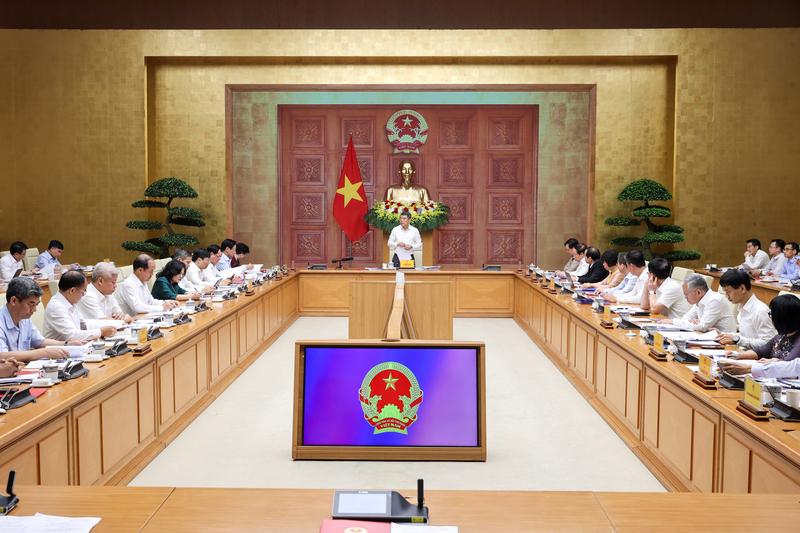 Thủ tướng nêu rõ, với vị trí, vai trò rất quan trọng trong bộ máy hành chính nhà nước, nhiệm vụ đặt ra cho ba cơ quan hết sức nặng nề; các cơ quan cần tập trung triển khai các nhiệm vụ trọng tâm trong thời gian tới - Ảnh: VGP/Nhật Bắc