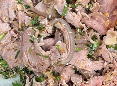 Lý do người bệnh gan, thận nên hạn chế ăn tái dê
