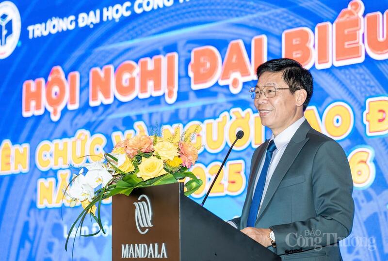 PGS.TS Nguyễn Xuân Hoàn - Hiệu trưởng Trường Đại học Công Thương TP. Hồ Chí Minh. Ảnh: Thanh Minh.