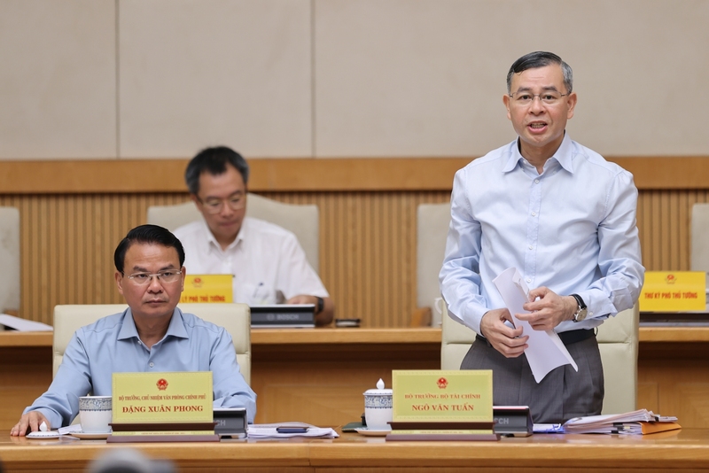 Bộ trưởng Bộ Tài chính Ngô Văn Tuấn tại Phiên họp Chính phủ thường kỳ tháng 5/2026. Ảnh: VGP/Nhật Bắc