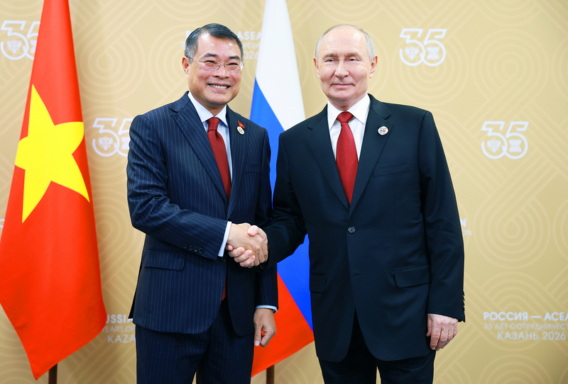 Thủ tướng Chính phủ Lê Minh Hưng hội kiến Tổng thống Nga Vladimir Putin - Ảnh: VGP/Nhật Bắc