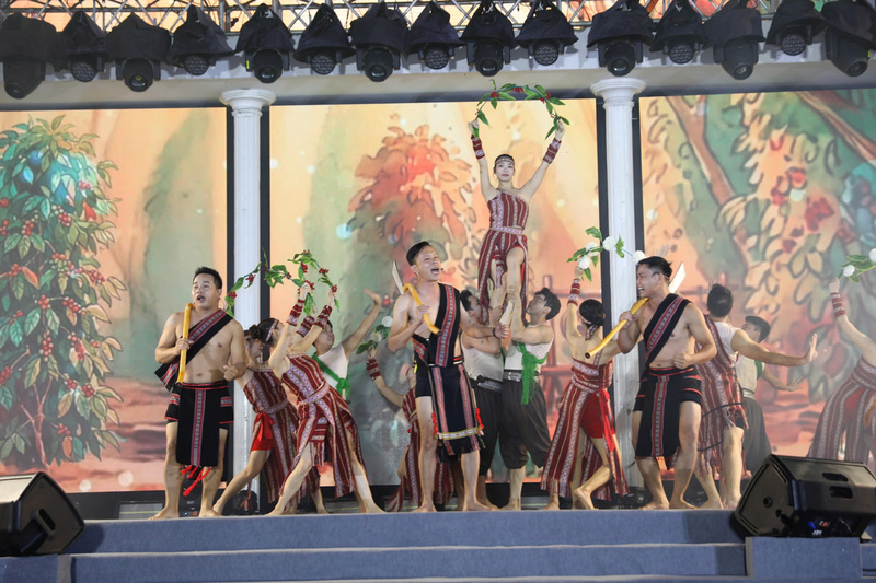 'Bản giao hưởng xanh' quảng bá hình ảnh Lâm Đồng mới - 4