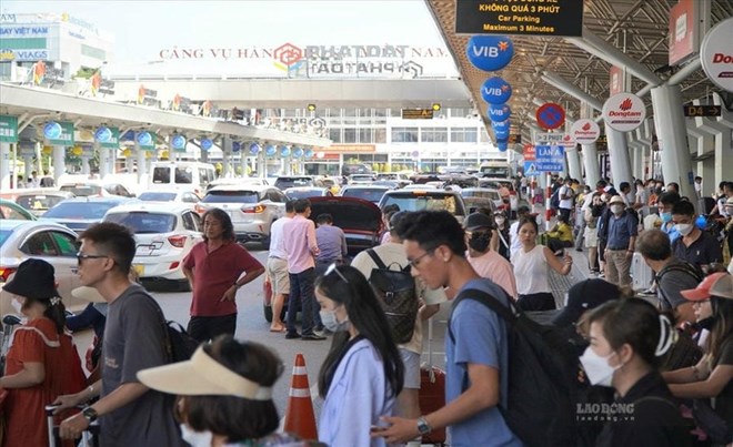 Tái cấu trúc cửa ngõ hàng không lớn nhất nước