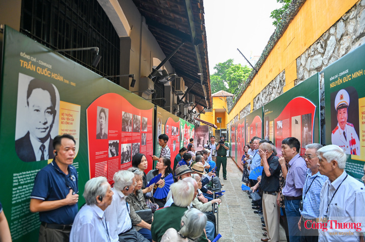 Trưng bày bước đầu giới thiệu 9 cán bộ có nhiều đóng góp quan trọng đối với quá trình xây dựng, phát triển lực lượng Công an và sự nghiệp đấu tranh giải phóng dân tộc, bảo vệ an ninh Tổ quốc.