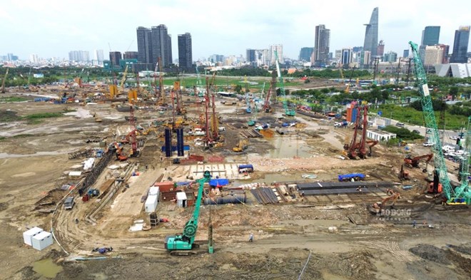 Dòng tiền nghìn tỉ đổ vào hạ tầng, TPHCM kỳ vọng tăng trưởng 2 con số