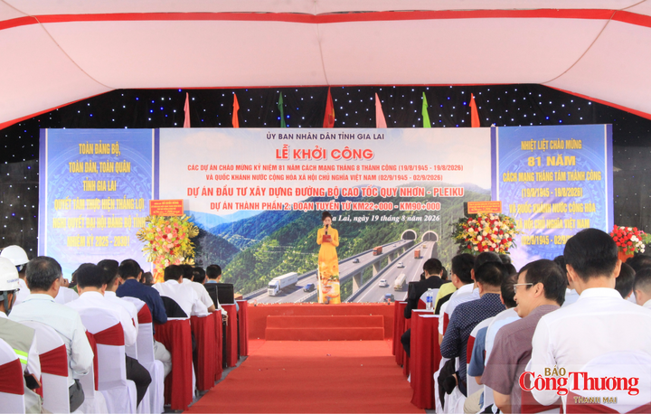 Lễ khởi công Dự án thành phần 2, đoạn Km22+000 - Km90+000, thuộc Dự án đầu tư xây dựng đường bộ cao tốc Quy Nhơn - Pleiku.
