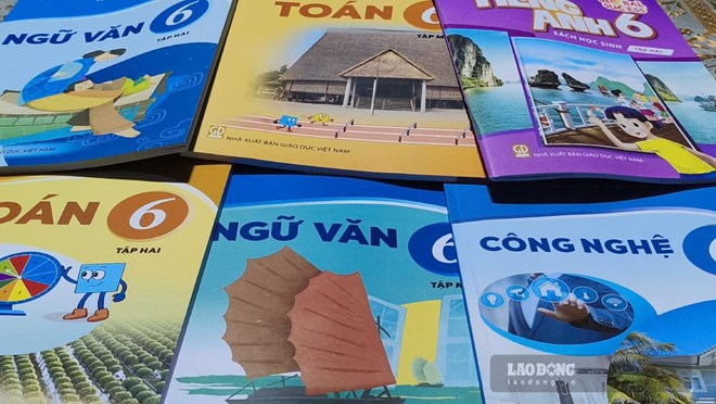 Thiếu khoảng 15.000 đầu sách giáo khoa, lãnh đạo Cà Mau chỉ đạo nóng